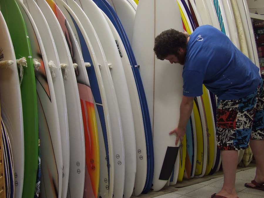 Tramore Surf School Wetsuits and board wire